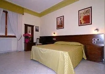 B & B D'Annunzio Madonna dell'Acqua 3*, Pisa Italy